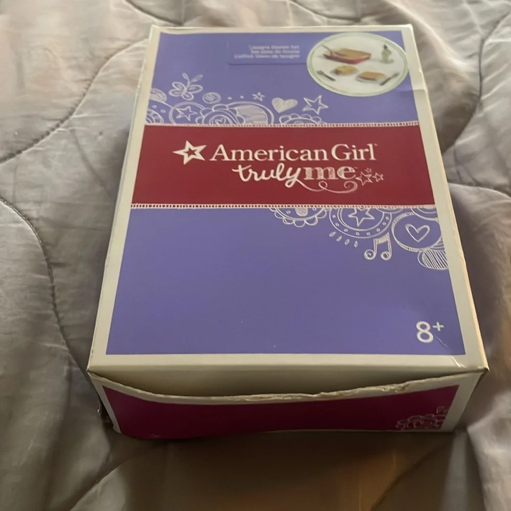 American Girl Lasagna Dinner Set for 18